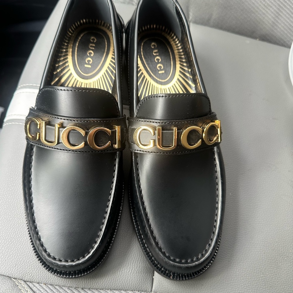 Gucci Black Leather Loafers